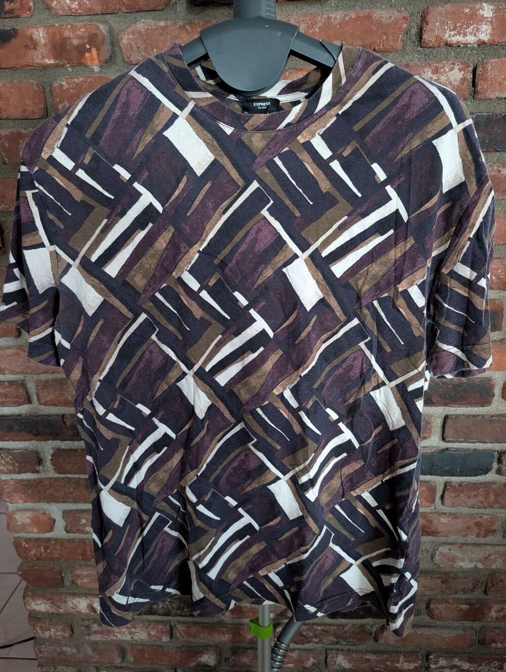 Express Men’s Short-Sleeve Geometric Print Shirt